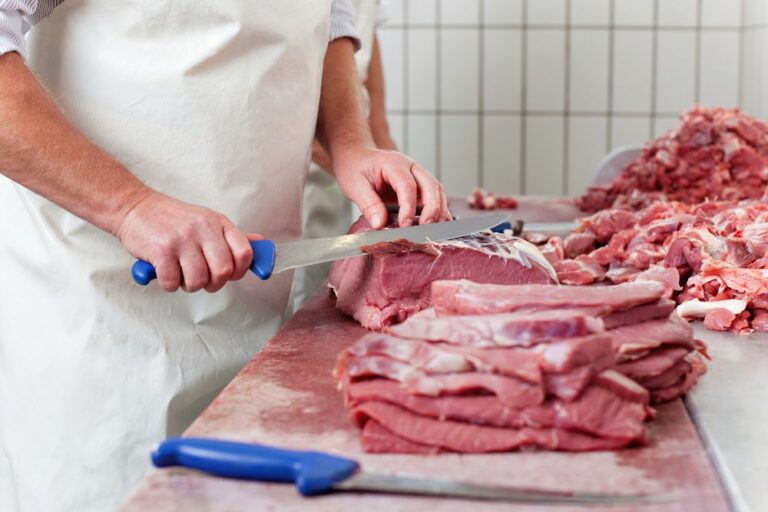 Start Your Career as a Meat Cutter in Canada